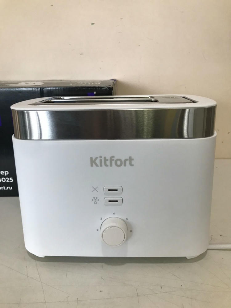 ������ KitFort KT-4025