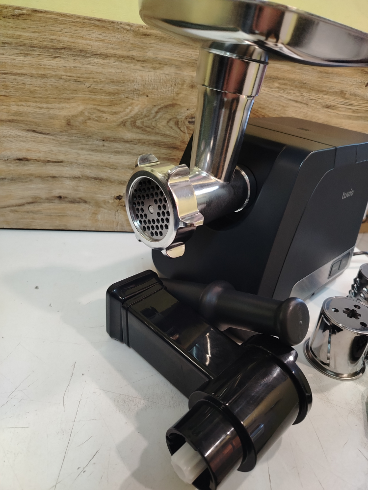��������� � ����������� Tuvio TMG03MV, ������